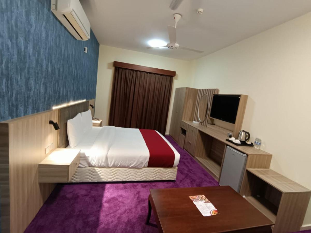 Royal Hotel Muscat Ngoại thất bức ảnh