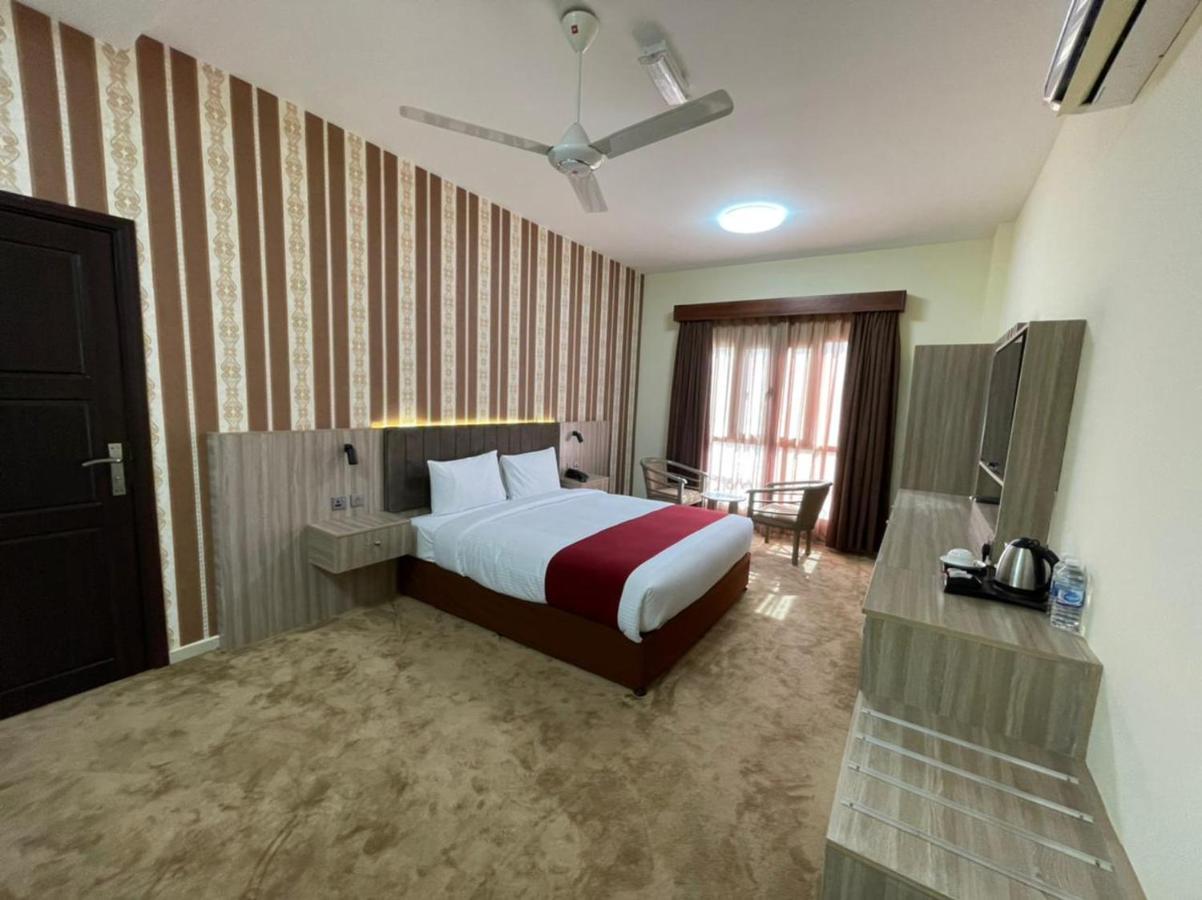 Royal Hotel Muscat Ngoại thất bức ảnh