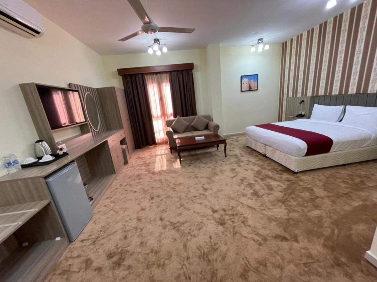 Royal Hotel Muscat Ngoại thất bức ảnh